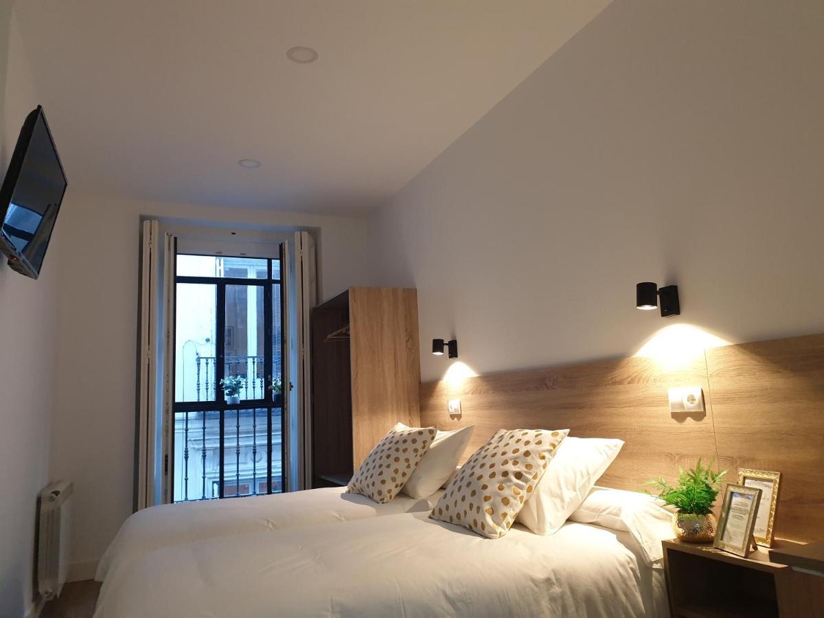 Norte Oviedo Rooms مدريد المظهر الخارجي الصورة